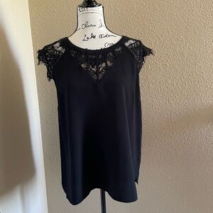Gorgeous lace black top